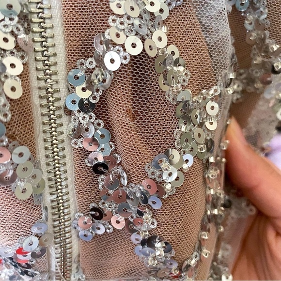 Bronx & Banco Afiyá x Coco Feather Sequin Midi Dress White Silver Size Large NWT - Picture 5 of 9